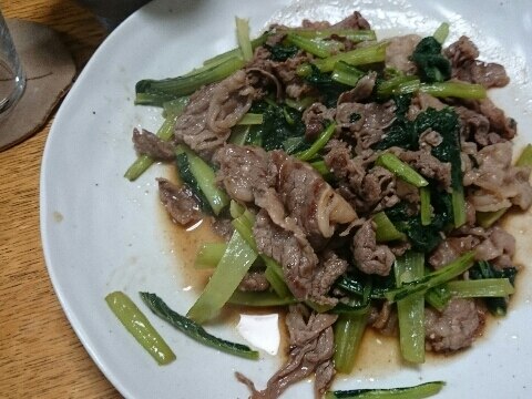 牛肉と小松菜のウスターソース炒め